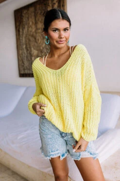Eye Candy Tunic Sweater In Yellow -Chic Essence 1802063453000 2023021523123800 38814753eye candy tunic sweater in yellow