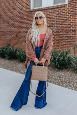 Hot Cocoa Crushing Knit Cardigan In Mocha -Chic Essence 1811017404000 2021121414515700 13d8e1e1hot cocoa crushing knit cardigan in mocha