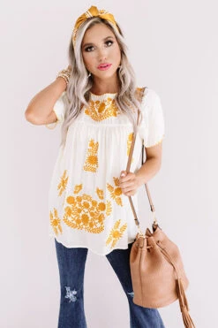 Cozy Cabana Embroidered Top In Ivory -Chic Essence 2003193934000 2020040713072200 d03d7334cozy cabana embroidered top in ivory