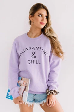 Quarantine And Chill Sweatshirt In Lavender 12 Quarantine And Chill Sweatshirt In Lavender -Chic Essence 2004224329000 2020043017084900 06226e50quarantine and chill sweatshirt in lavender