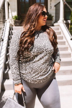 Play It Cozy Leopard Sweatshirt Curves 17 Play It Cozy Leopard Sweatshirt Curves -Chic Essence 2004297846000 2020051807260200 6f20bb84play it cozy leopard sweatshirt