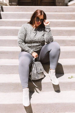 Play It Cozy Leopard Sweatshirt Curves 14 Play It Cozy Leopard Sweatshirt Curves -Chic Essence 2004297846000 2020051807261900 9e3ae374play it cozy leopard sweatshirt