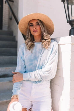 Scattered Light Tie Dye Shift Top 10 Scattered Light Tie Dye Shift Top -Chic Essence 2006291587000 2021022514364600 b38c1c74scattered light tie dye shift top