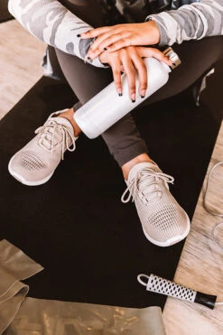 The Tuesday Sneaker In Birch -Chic Essence 2007062929000 2020121608420600 4ce8db78the tuesday sneaker in birch