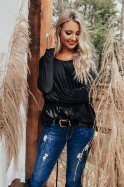 Vermont Trails Shift Top In Black