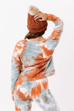 Dose Of Cozy Tie Dye Sweatshirt In Tangerine -Chic Essence 2009262171000 2020102115482000 7896f5f9dose of cozy tie dye sweatshirt in tangerine
