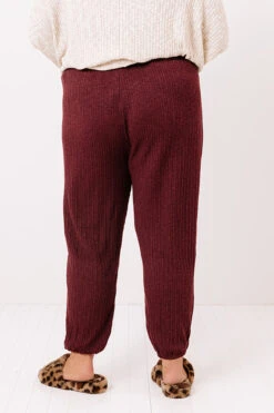 Cozy A La Mode Knit Joggers In Maroon Curves 9 Cozy A La Mode Knit Joggers In Maroon Curves -Chic Essence 2010108436000 2020111212435600 37b5c407cozy a la mode knit joggers in maroon