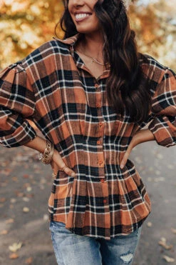 Pinot Kind Of Night Flannel -Chic Essence 2010121634000 2020102911324900 99627a19pinot kind of night flannel