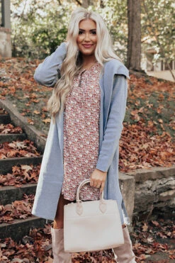 Hiding Out Light Weight Coat In Grey 24 Hiding Out Light Weight Coat In Grey -Chic Essence 2010135902000 2020110308145100 831b74b8hiding out light weight coat in grey