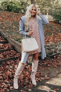 Hiding Out Light Weight Coat In Grey 23 Hiding Out Light Weight Coat In Grey -Chic Essence 2010135902000 2020110308145100 9ab8b2d8hiding out light weight coat in grey