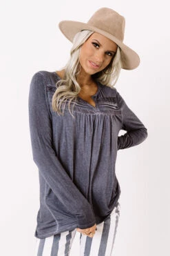 On The Way Up Shift Top In Indigo 10 On The Way Up Shift Top In Indigo -Chic Essence 2011187725000 2020122808395800 0dc6df84on the way up shift top in indigo