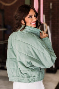 Blizzard On Broadway Jacket In Pear 14 Blizzard On Broadway Jacket In Pear -Chic Essence 2011191469000 2020121412185700 cd2fa4dfblizzard on broadway jacket in pear