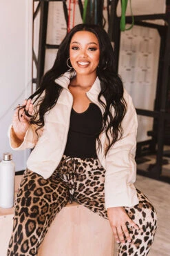 Blizzard On Broadway Jacket In Cream -Chic Essence 2011192541000 2020121412093300 cfe06f15blizzard on broadway jacket in cream