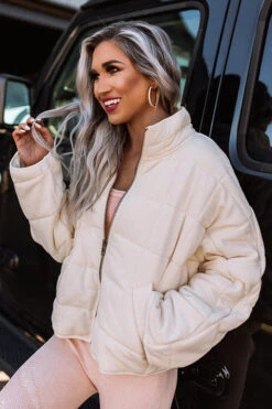 Blizzard On Broadway Jacket In Cream -Chic Essence 2011192541000 2020121412264800 9d7d625bblizzard on broadway jacket in cream