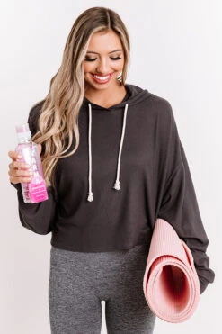 Gaining Momentum Hoodie In Vintage Black -Chic Essence 2012284998000 2021011408381500 70cf0180gaining momentum hoodie in vintage black