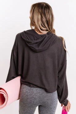 Gaining Momentum Hoodie In Vintage Black -Chic Essence 2012284998000 2021011408381700 fa9969ffgaining momentum hoodie in vintage black