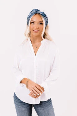 Highest Standards Satin Top In White 8 Highest Standards Satin Top In White -Chic Essence 2102012833000 2021030812102300 cb177a62highest standards satin top in white