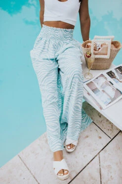 Non-Stop To Paradise Pants In Limpet Shell