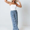 Malibu Cruise Stripe Pants In Blue -Chic Essence 2105203976000 2021062110342200 167f4cccmalibu cruise stripe pants in blue