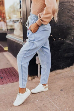 Daybreak Dreamer Chambray Pants In Light Wash -Chic Essence 2107134718000 2021120714271700 13017a51daybreak dreamer chambray pants in light wash