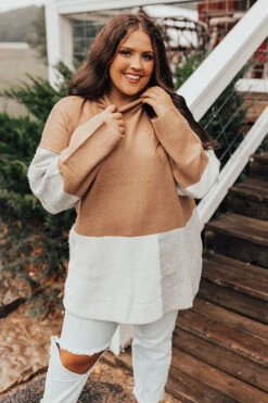 Mountainside Sips Sweater In Mocha Curves -Chic Essence 2107162343000 2021081016063700 303d63c3mountainside sips sweater in mocha