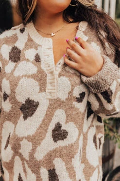 Cozy Trail Knit Sweater In Mocha Curves -Chic Essence 2107163235000 2021081015502300 d14d0a70cozy trail knit sweater in mocha