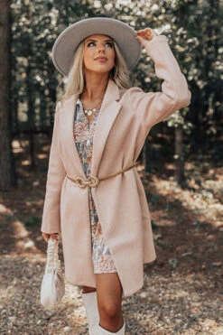 Maple Sugar Kisses Coat In Rose Quartz -Chic Essence 2108098824000 2021092215292100 786de68dmaple sugar kisses coat in rose quartz