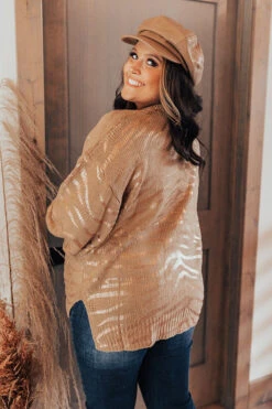 Trailside Talks Knit Sweater In Iced Latte Curves 14 Trailside Talks Knit Sweater In Iced Latte Curves -Chic Essence 2109022454000 2021092217130800 dfb9ec2ctrailside talks knit sweater in iced latte curves