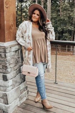 Northern Chill Leopard Cardigan In Ivory Curves