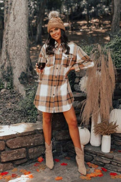 Better Than You Dreamed Plaid Jacket 17 Better Than You Dreamed Plaid Jacket -Chic Essence 2109033226000 2022091507383300 7d67d4d2better than you dreamed plaid jacket