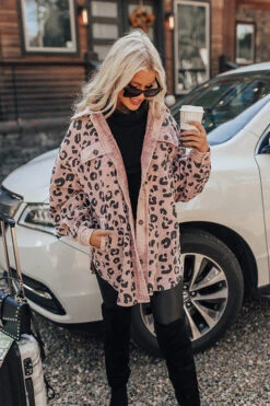 Good Outfit Day Corduroy Leopard Jacket In Blush -Chic Essence 2109037008000 2021092113382800 1ab3d7ffbibi express sample 6