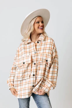 Cozy Aura Plaid Jacket -Chic Essence 2109133980000 2021102614290400 8d92e64ecozy aura plaid jacket