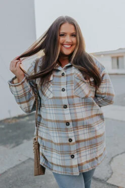 Front Page 24 Dakota Views Plaid Jacket Curves