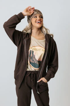 Count On You Sweater In Chestnut 9 Count On You Sweater In Chestnut -Chic Essence 2109209125000 2021101209153600 36a75f0ccount on you sweater in chestnut