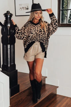 Cozy Reputation Leopard Sweater -Chic Essence 2109224301000 2021102115153900 ea952b51cozy reputation leopard sweater