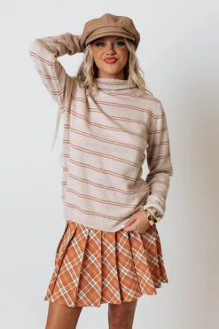Candy Crushing Stripe Sweater -Chic Essence 2109249318000 2021101914314400 7fbdb4b4candy crushing stripe sweater