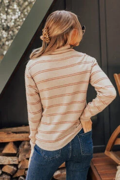 Candy Crushing Stripe Sweater -Chic Essence 2109249318000 2022100314580400 3c31a1e8candy crushing stripe sweater