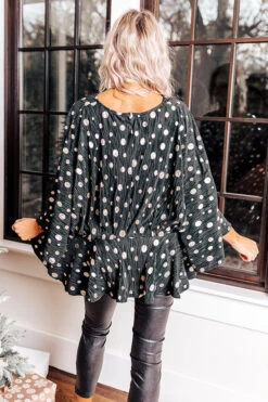 Chic Stomping Grounds Polka Dot Top In Black -Chic Essence 2109289341000 2021112314392600 92d82e0fchic stomping grounds polka dot top in black