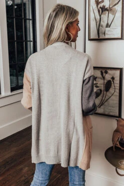 Release Your Worries Cardigan In Grey 11 Release Your Worries Cardigan In Grey -Chic Essence 2110052064000 2021101416480300 2e92ce04newproduct