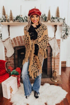 Bonfire Belle Leopard Poncho -Chic Essence 2110122053000 2021110910534700 9fde7541bonfire belle leopard poncho