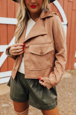 The Caylynn Faux Suede Jacket 11 The Caylynn Faux Suede Jacket -Chic Essence 2110188561000 2021102913445700 70572bb0the caylynn faux suede jacket