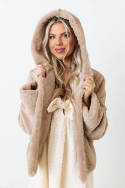 Snow Melt Plush Jacket 11 Snow Melt Plush Jacket -Chic Essence 2111158294000 2021113012254200 07a9aa8dsnow melt plush jacket