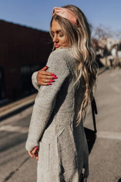 Wine In Winter Park Light Weight Coat In Light Birch 12 Wine In Winter Park Light Weight Coat In Light Birch -Chic Essence 2112136397000 2021122216052400 ad5b014awine in winter park light weight coat in light birch