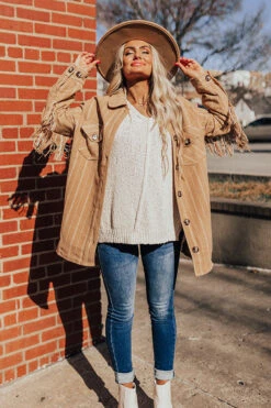 Cappuccino Buzz Fringe Coat -Chic Essence 2112144232000 2021122111261900 f74c0714cappuccino buzz fringe coat