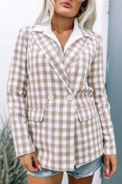 Letter To The Editor Gingham Blazer 17 Letter To The Editor Gingham Blazer -Chic Essence 2112289078000 2022020215480900 b2a230d9letter to the editor gingham blazer