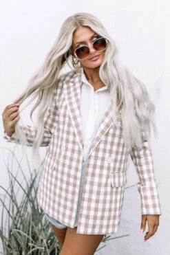 Letter To The Editor Gingham Blazer 14 Letter To The Editor Gingham Blazer -Chic Essence 2112289078000 2022020215491600 1ccadb5eletter to the editor gingham blazer