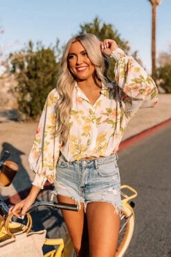 Mind On Mykonos Floral Top 15 Mind On Mykonos Floral Top -Chic Essence 2201119688000 2022020216490100 f349d3f9mind on mykonos floral top