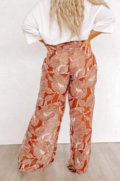 Boat Weekend High Waist Floral Pants In Brown Curves -Chic Essence 2203318820000 2023043012353200 4fb666d4boat weekend high waist floral pants in brown curves