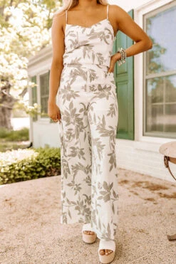 Miami Skyline High Waist Linen-Blend Pants -Chic Essence 2205066474000 2022051709193300 70f973d2miami skyline high waist linen blend pants