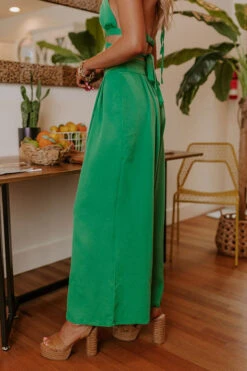 Forever Yours High Waist Pants In Green -Chic Essence 2205256395000 2022060910460500 d5b1a3cbforever yours high waist pants in green